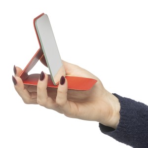 �vegt�k�r, piros